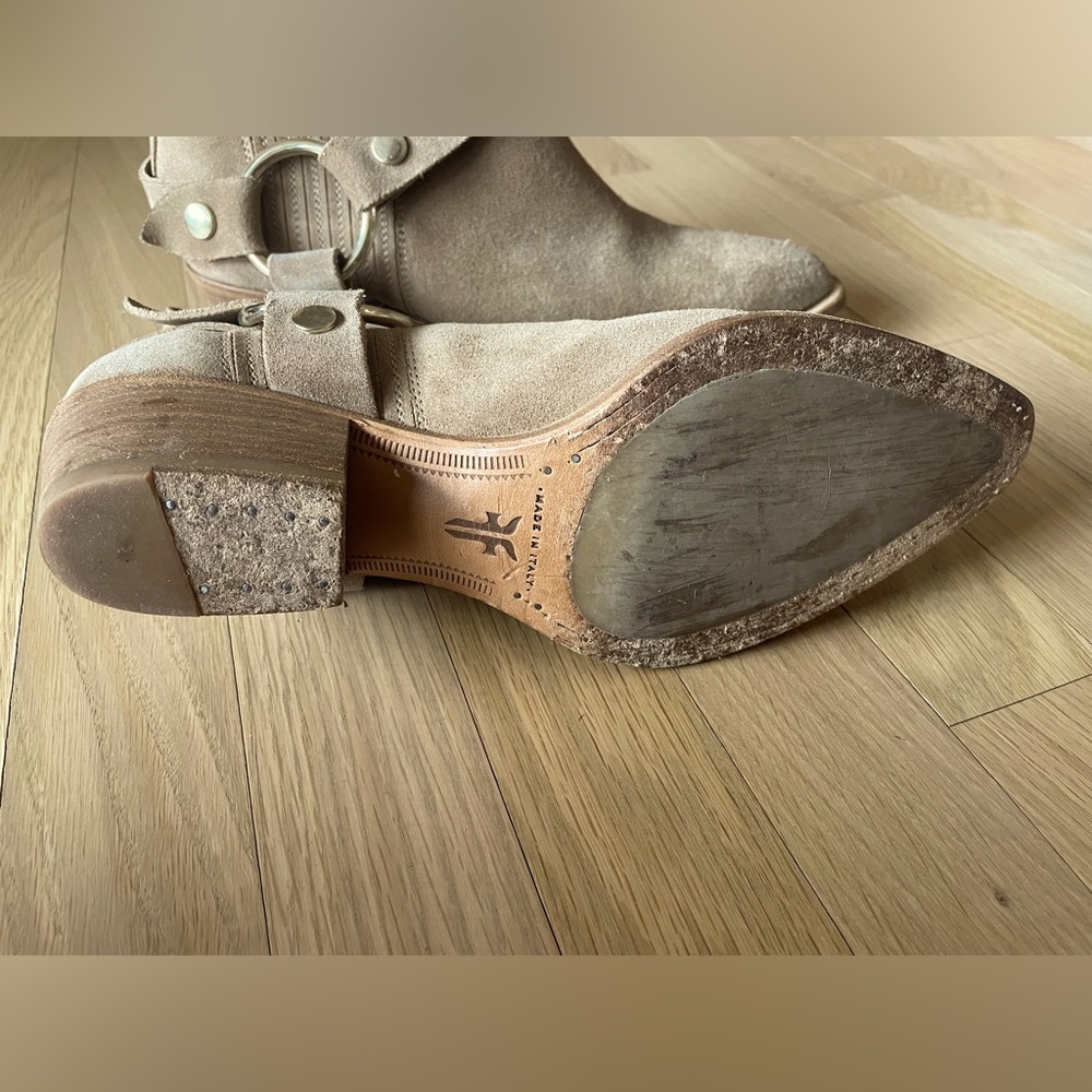 frye modern harness chelsea